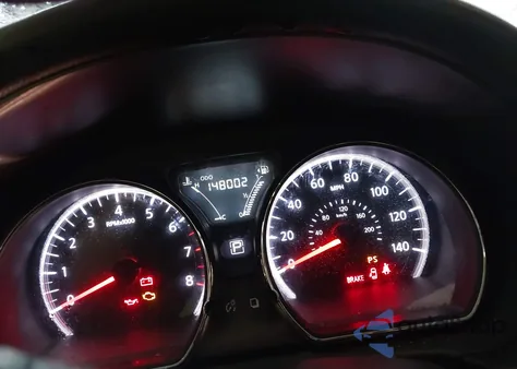 2016 Nissan Versa 1.6 S/1.6 S+/1.6 Sl/1.6 Sv z USA, uszkodzony, nr VIN 3N1CN7APXGL813770